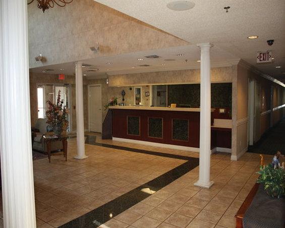 Studio 6 2* Burleson